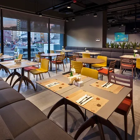 Fraser Place Antasya アパートホテル