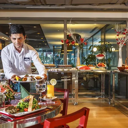 Fraser Place Antasya